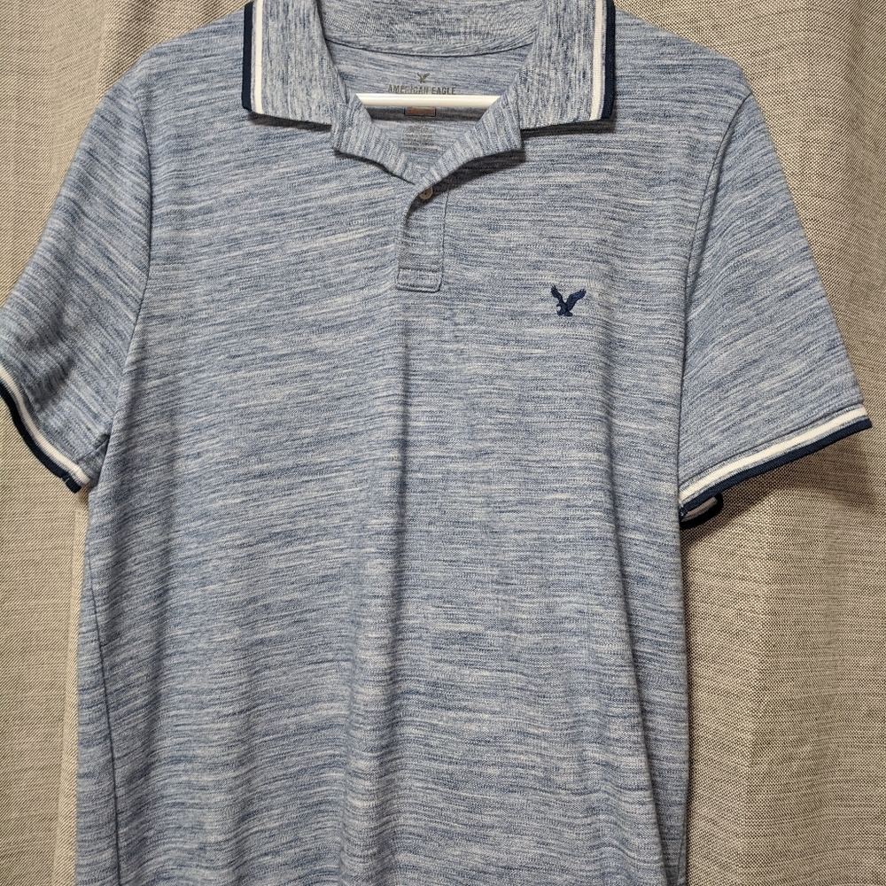 Blue classic fit collared shirt